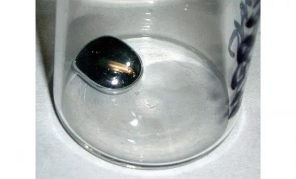 Kvicksilver är giftigt och kan inte användas för antigravitationsteknik